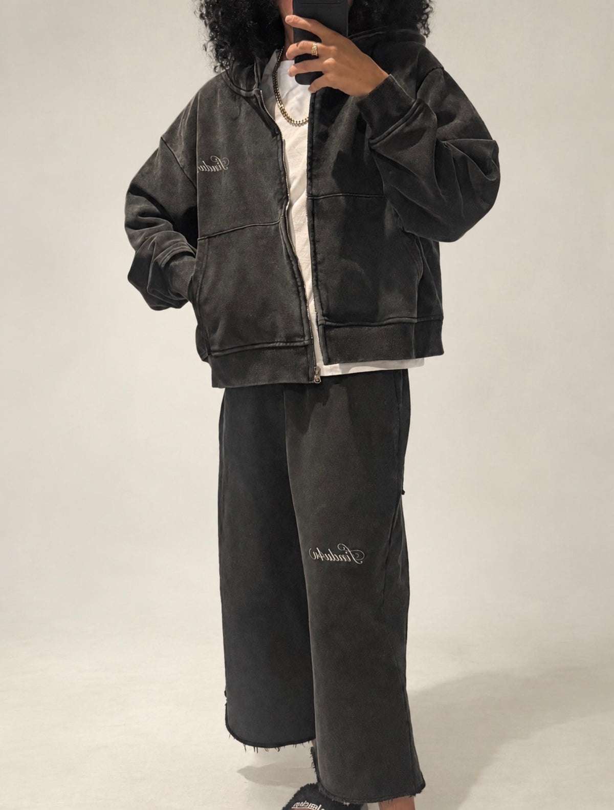 Findu4u “Signature Script” Zip-up